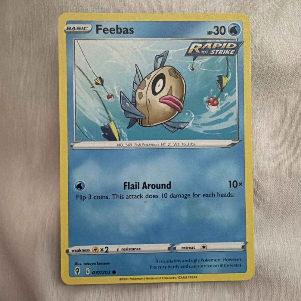 Pokémon Feebas 037/203 SWSH07: Evolving Skies EXTREME MISCUT MISPRINT